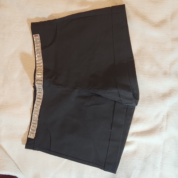 Pants - Black Jr Large dress shorts.